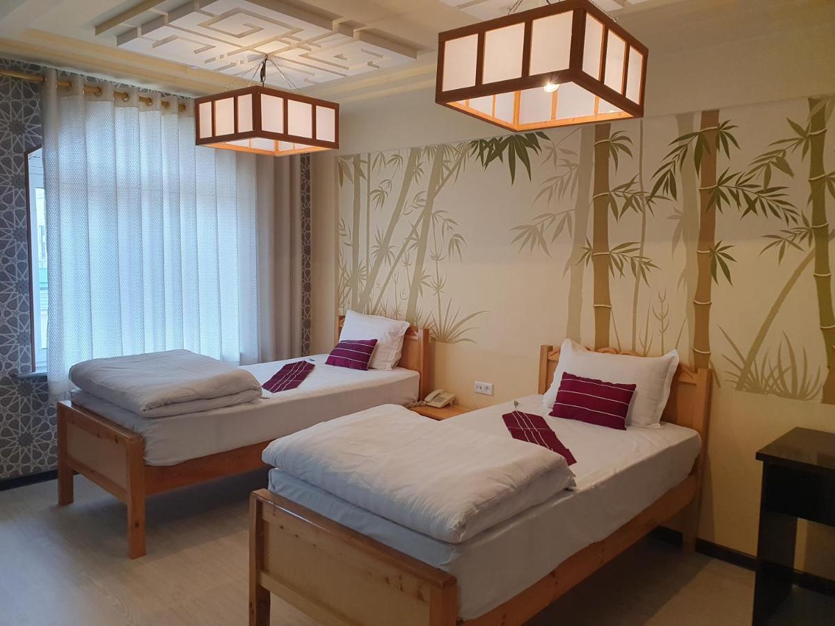 Qamar Hotel Бухара Екстериор снимка
