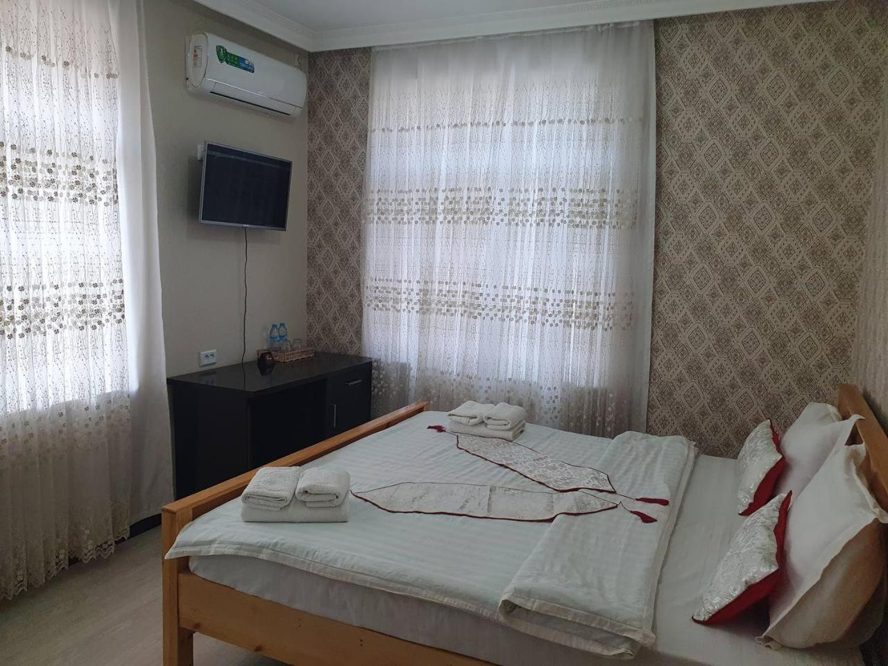 Qamar Hotel Бухара Екстериор снимка