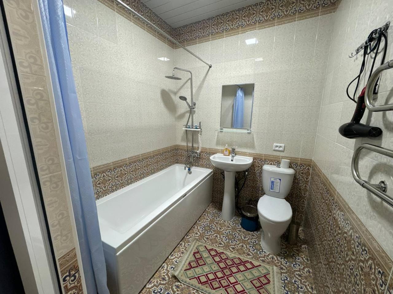 Qamar Hotel Бухара Екстериор снимка
