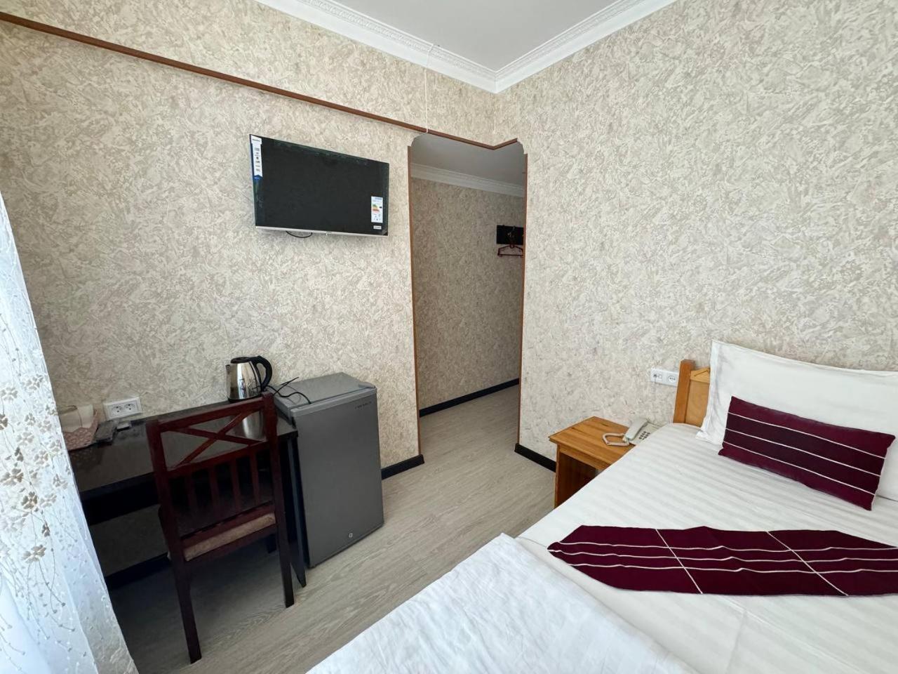 Qamar Hotel Бухара Екстериор снимка