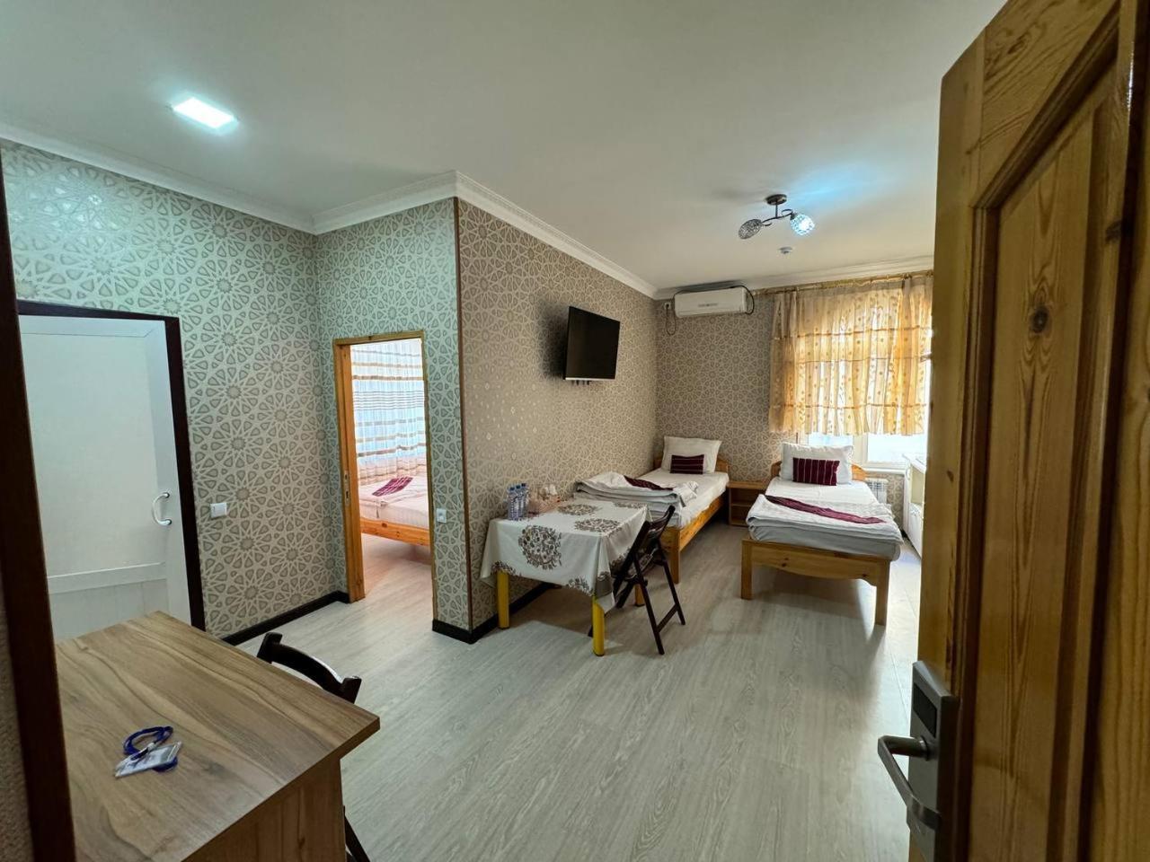 Qamar Hotel Бухара Екстериор снимка