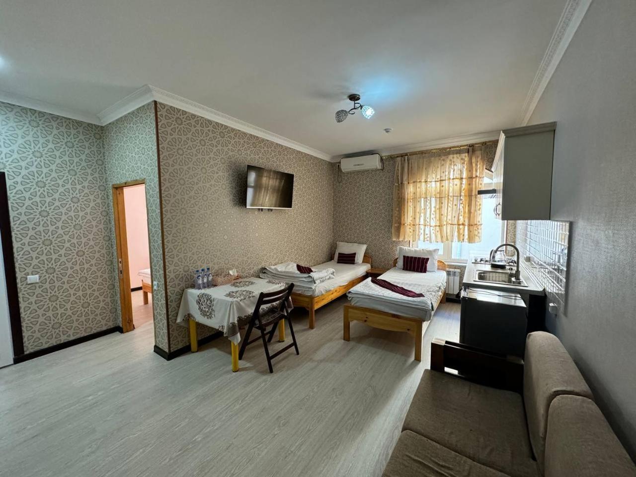 Qamar Hotel Бухара Екстериор снимка